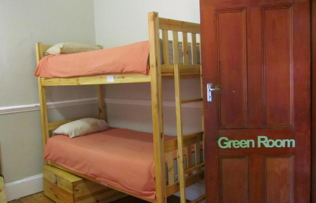 Green Elephant Backpackers Kapstaden Rum bild